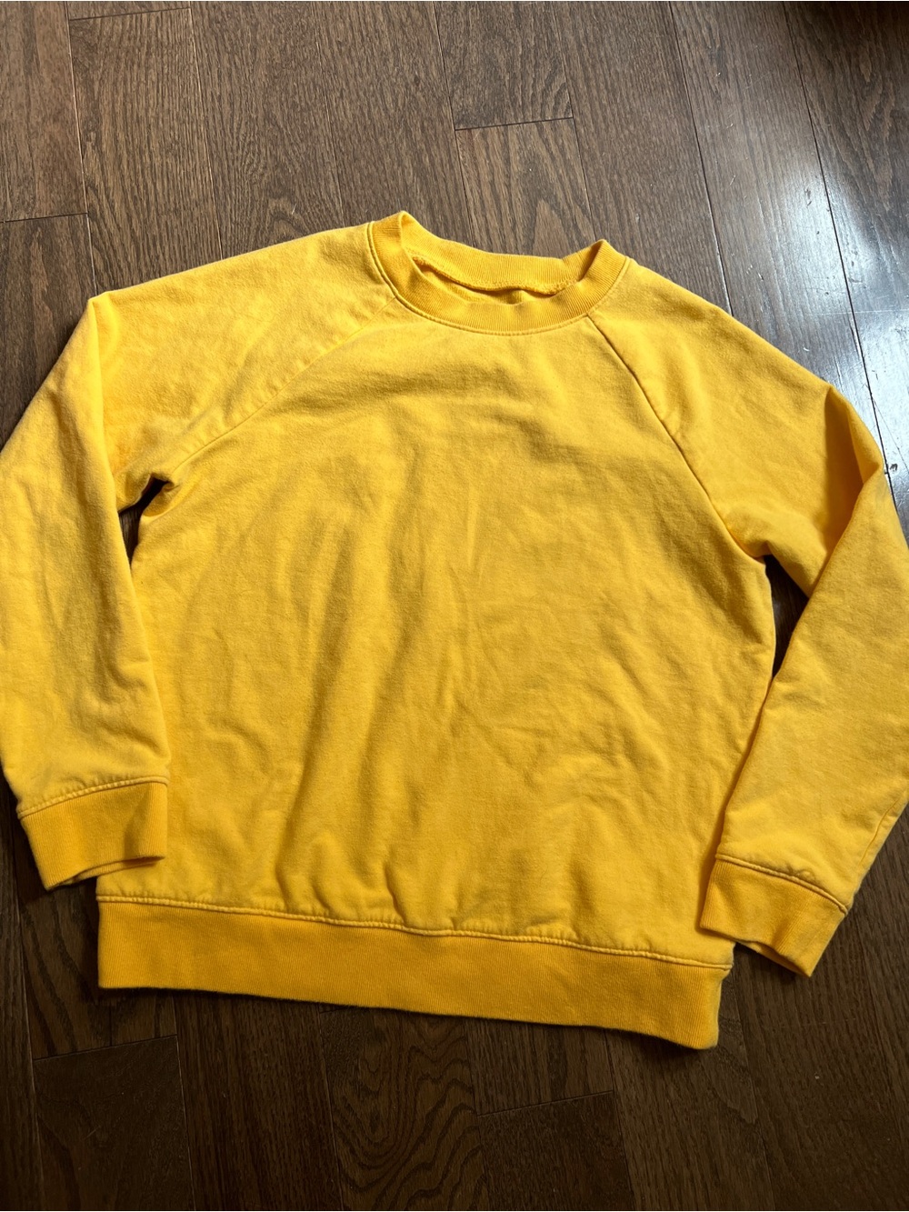 Primary yellow crewneck sweatshirt kids size 8-9